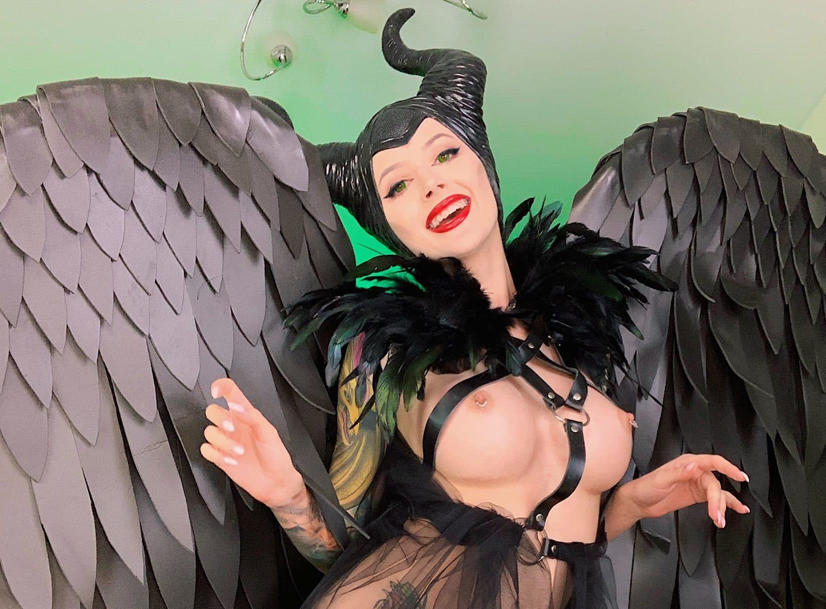 The Chaturbate Halloween Contest is Here