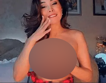 Get Wet & Wild With Squirting Cam Girls